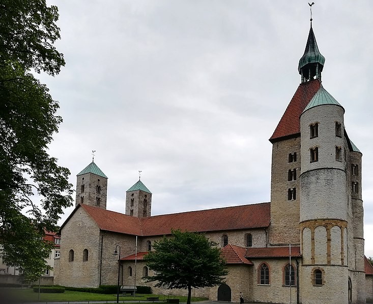 Abb. 1: Die mittelalterliche Kirche St. Bonifatius zu Freckenhorst (Foto: H. Helmlechner)